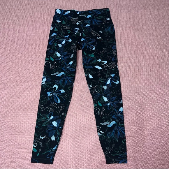 Sweaty Betty Power 7/8 Workout Leggings in Blue Arched Floral Print size 6 - Picture 3 of 7